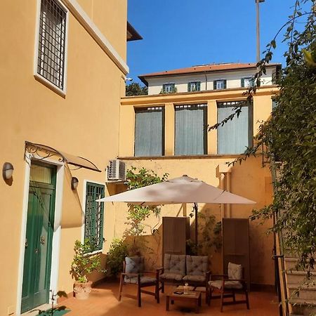 B&B Five Рим Екстер'єр фото